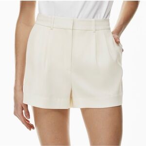 NEW Aritzia Babaton Pleated Mini Shorts - Espace - 6